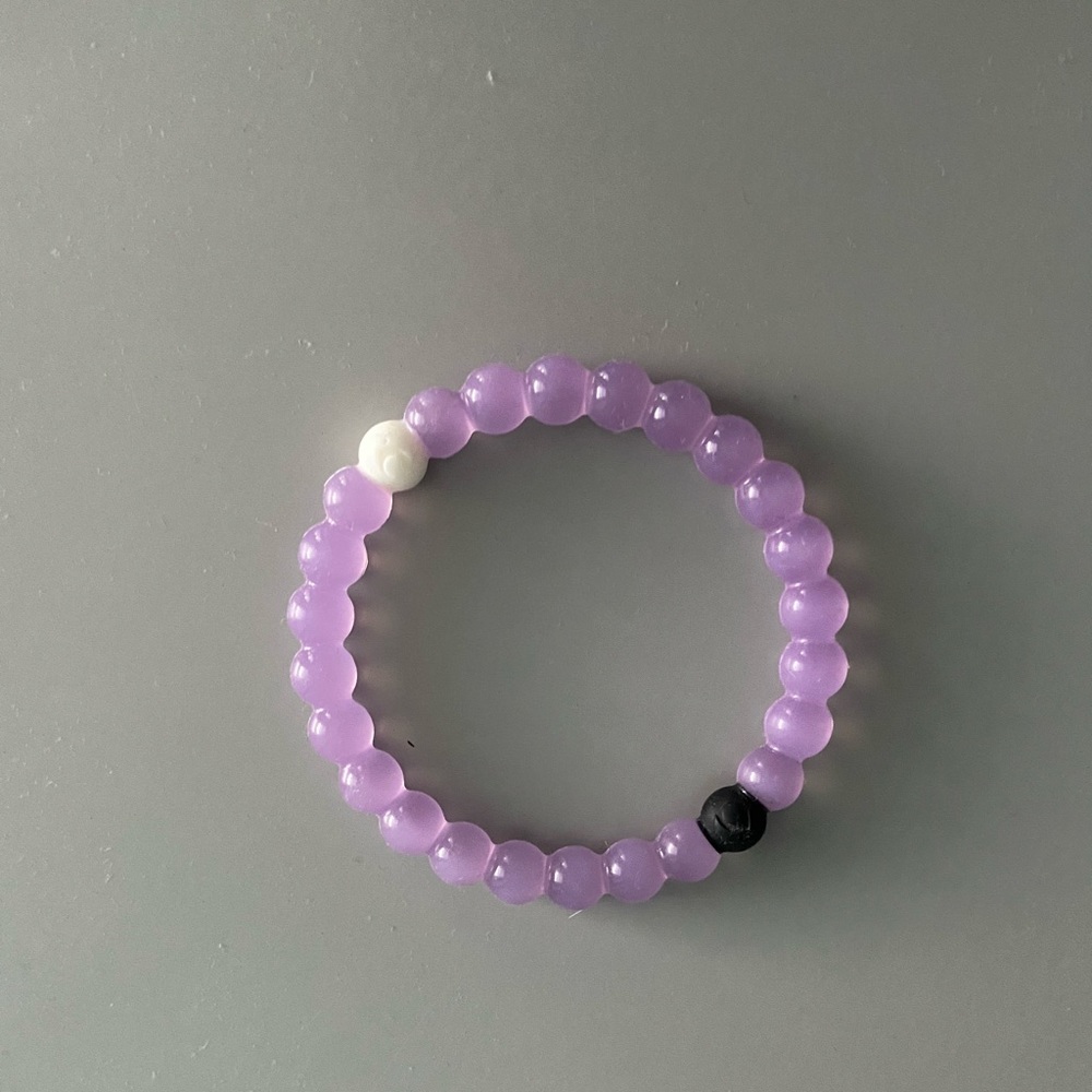 lokai Alzheimer’s bracelet